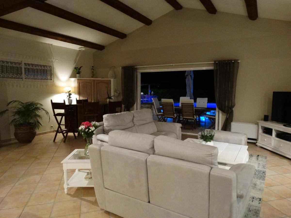 Aigues Marines Bed & Breakfast Exterior photo