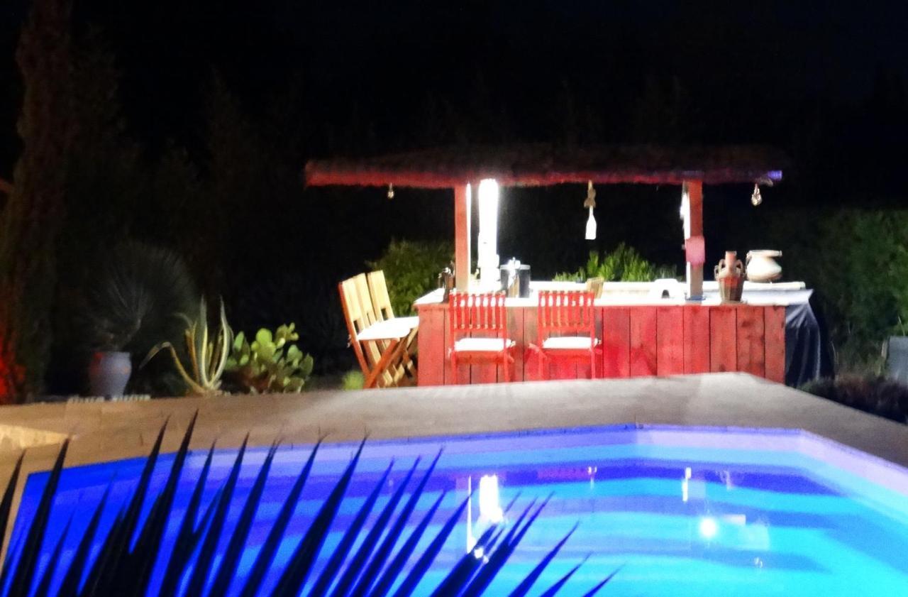 Aigues Marines Bed & Breakfast Exterior photo